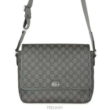 GUCCI ���� GG ���ǵ�� �̵�� �޽��� ũ�ν� �׷��� 761741���� GG ���ǵ�� �̵�� �޽��� ũ�ν� �׷��� 761741