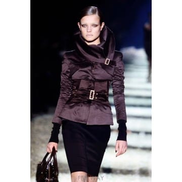 GUCCI ���� by �� ���� 03/FW ��ī�̺� �޵��� ������ �ڸ��� ��Ʈ(38 ������)���� by �� ���� 03/FW ��ī�̺� �޵��� ������ �ڸ��� ��