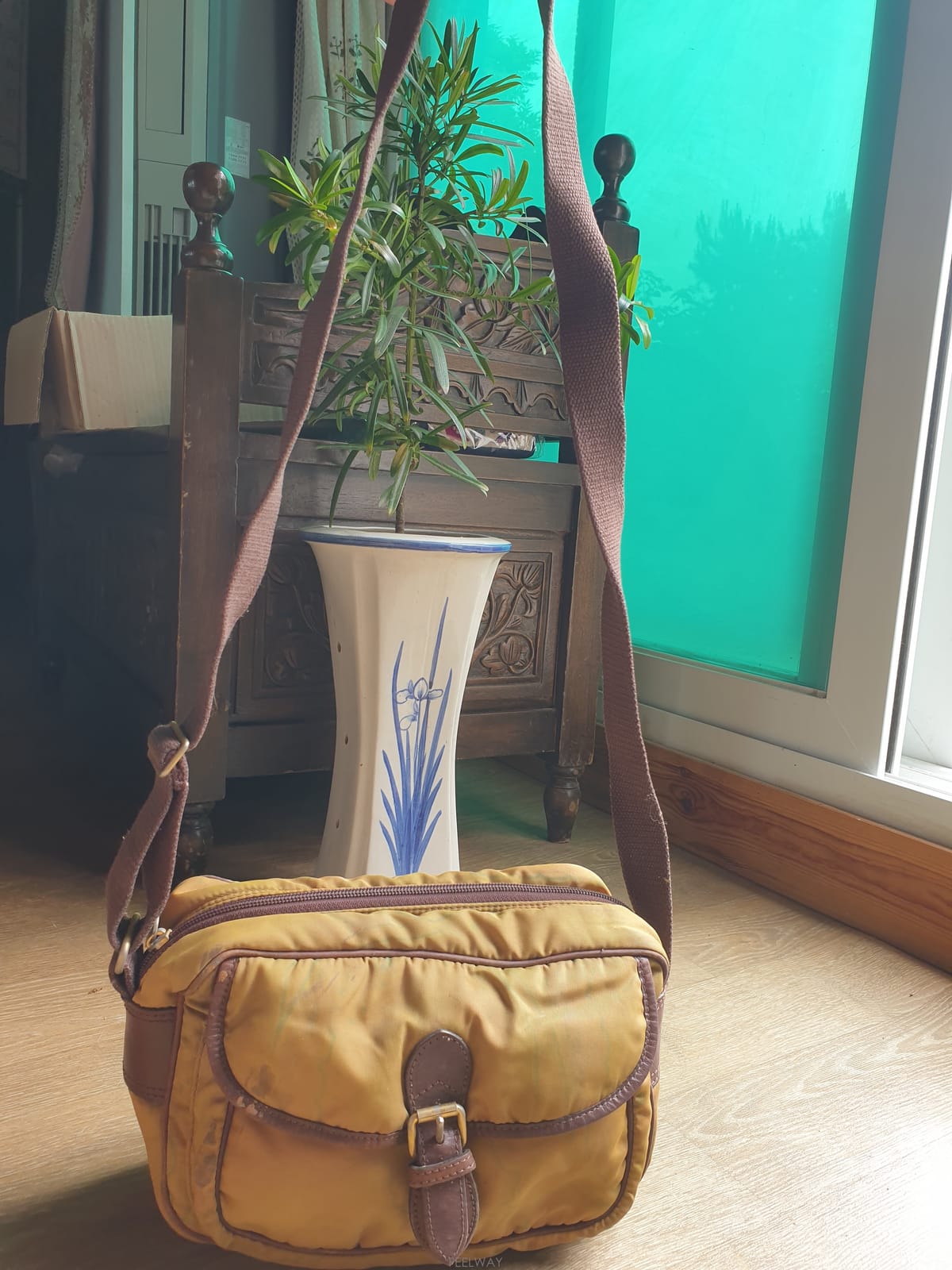 ETRO ��ǰ ������ �ǿ����� ��Ƽ�� ��Ʈ��(ETRO)���Ϸ� ���� �ͽ� ũ�ν��� (��ǰ)�޽����� Ʈ���� ���ຸ�������ǰ ������ �ǿ����� ��Ƽ�� ��Ʈ��(ETRO)���Ϸ� ���� ��