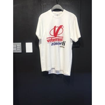 Vetements ���� *ALA* SALE ��Ʈ�� ���� Ƽ�������� *ALA* SALE ��Ʈ�� ���� Ƽ����