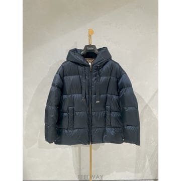 Max Mara 26FW �������� ť�� �е� ����26FW �������� ť�� �е� ����