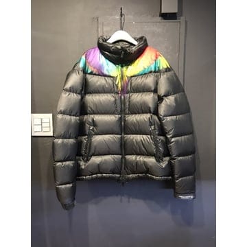 Marcelo Burlon ���� *ALA* SALE �������� �ҷ� Vinjak �ٿ� ���ϴ��� *ALA* SALE �������� �ҷ� Vinjak �ٿ� ����