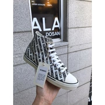 당일 *ALA* SALE 베트멍 로고 캔버스 하이탑 스니커즈