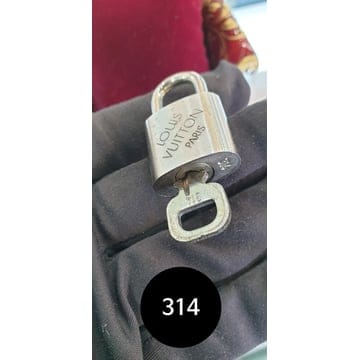 Louis Vuitton [Ư������] ���̺��� �е��(����,�ڹ���)���� �ñ״�ó ����ȿ���� #314[Ư������] ���̺��� �е��(����,�ڹ���)���� �ñ״�ó 