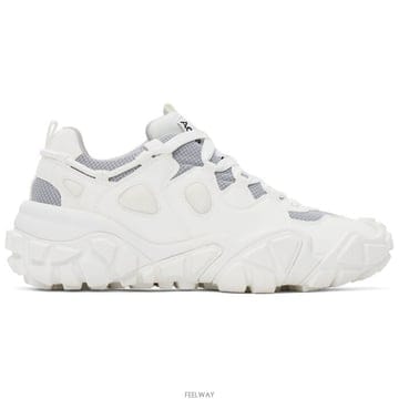 아크네 볼스터 스니커즈 화이트