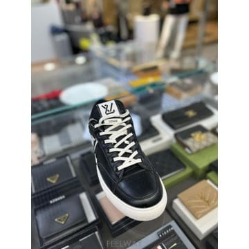 26FW 루이비통 로고 스니커즈