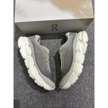 On Running 26FW �·��� Ŭ���� �Ҹ� ����Ŀ��26FW �·��� Ŭ���� �Ҹ� ����Ŀ��