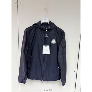 26FW 몽클레르 바람막이 자켓