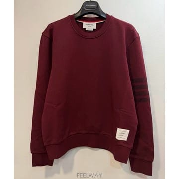 Thom Browne 26FW ����� 4�� ������ Ƽ����26FW ����� 4�� ������ Ƽ����