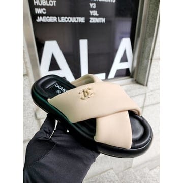 CHANEL ���� *ALA* ���� �����̽� ���庣���� ���� - 38��������� *ALA* ���� �����̽� ���庣���� ���� - 38������