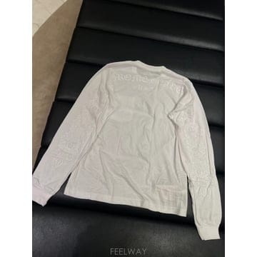 Chrome Hearts 26FW ũ������ �ΰ� �ս����� Ƽ����26FW ũ������ �ΰ� �ս����� Ƽ����