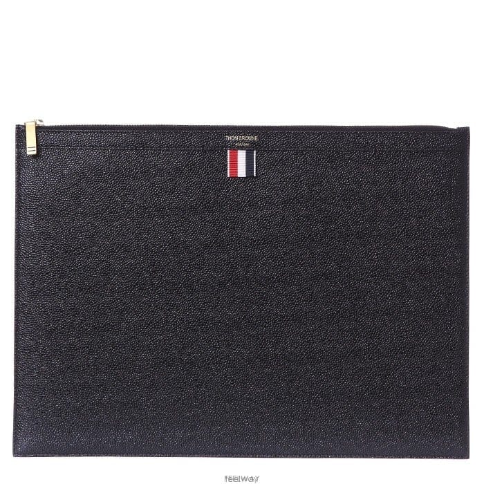 Thom Browne �����Ϲ߼ۡ� ����� �Ｑ�� ���ΰ� ������� Ŭ��ġ�顶���Ϲ߼ۡ� ����� �Ｑ�� ���ΰ� ������� Ŭ��ġ