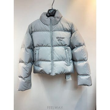 Balenciaga 26FW �߷��þư� �ΰ� �е� ����26FW �߷��þư� �ΰ� �е� ����
