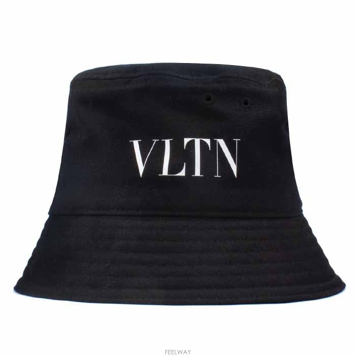 발렌티노 공용 VLTN 프린팅 로고 버킷햇 VY2HGA11UXI 0NI