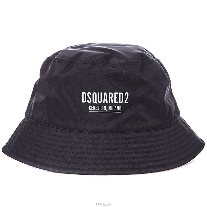 Dsquared2 �����Ϲ߼ۡ� ������� �����ΰ���ġ ��巹�� ��Ŷ�ޡ����Ϲ߼ۡ� ������� �����ΰ���ġ ��巹�� ��Ŷ��