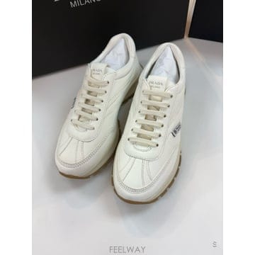 PRADA 26FW ����� Ʈ�� ����Ŀ��26FW ����� Ʈ�� ����Ŀ��