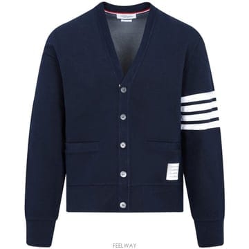 [톰브라운] MJT325A J0008 415 바시티 피케 브이넥 가디건