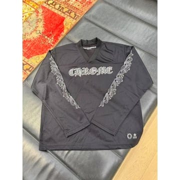 Chrome Hearts 26FW ũ������ �޽� �ս����� Ƽ����26FW ũ������ �޽� �ս����� Ƽ����