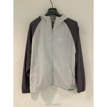 Balenciaga 26FW �߷��þư� �ĵ� Ʈ�� ����26FW �߷��þư� �ĵ� Ʈ�� ����