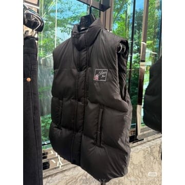 26FW 셀린 로고 패딩 베스트