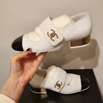 CHANEL [����] ��ǰ/�ι躸��/����/��Ư��/36.5/���� ����/���̴�Ʈ ���� �϶� �޸�����[����] ��ǰ/�ι躸��/����/��Ư��/36.5/���� ����/���̴�