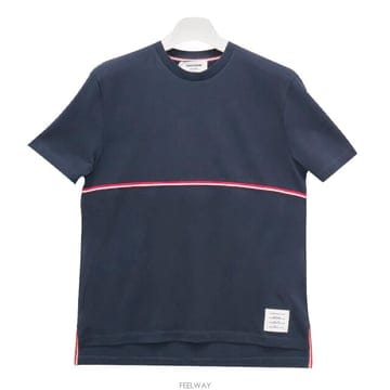 더팩토리 톰브라운 삼선 스트라이프 반팔티 네이비 MJS221A J0058 415