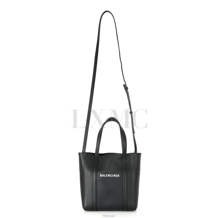 Balenciaga �߷��þư� ���긮���� ��Ʈ ����� XXS 551815 ũ�ν��߷��þư� ���긮���� ��Ʈ ����� XXS 551815 ũ�ν�