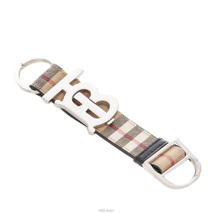 Burberry �����Ϲ߼ۡ� ������ ��Ż TB���׷� üũ Ű�������Ϲ߼ۡ� ������ ��Ż TB���׷� üũ Ű��