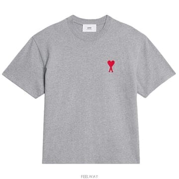 [국내당일] UTS004.726 0501 하트 자수 라운드 반팔티셔츠
