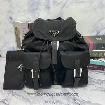 프라다 리나일론 여성 백팩 미디움 블랙 1BZ811