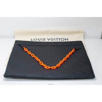 Louis Vuitton (����)���̺��� ���� �ƺ��� ü�� Ŭ��ġ(����)���̺��� ���� �ƺ��� ü�� Ŭ��ġ