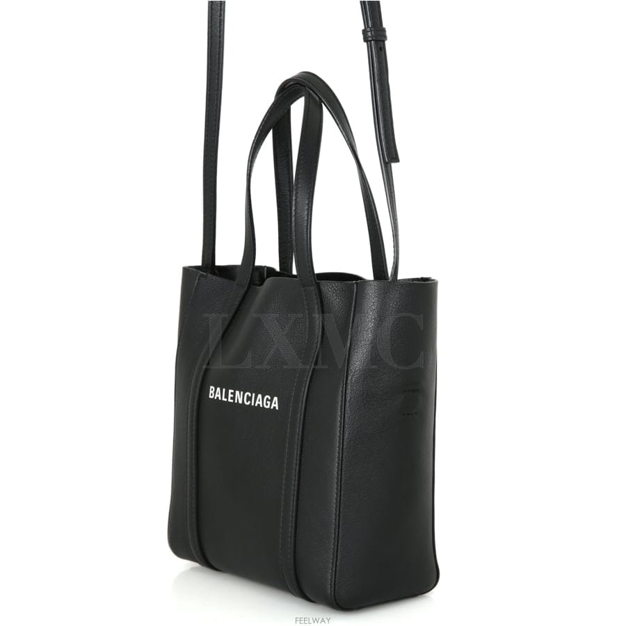 Balenciaga �̽����ڢ��߷��þư� ���긮���� ��Ʈ ����� XXS 551815 ũ�ν��̽����ڹ߷��þư� ���긮���� ��Ʈ ����� XXS 551815 