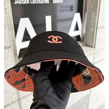 CHANEL ���� *ALA*  ���� CC�ΰ� �������� ��Ŷ�� - M���� *ALA*  ���� CC�ΰ� �������� ��Ŷ�� - M