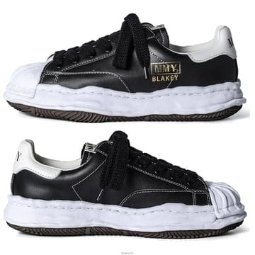 23FW 여성 블레이키 BLAKEY 스니커즈 A06FW702 BLACK
