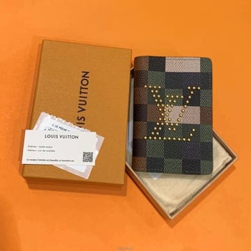Louis Vuitton [����] ��ǰ/�ι躸��/���̺��� ����/�۷� �������� �ٹ̿� ī���ö��� ���� ī������[����] ��ǰ/�ι躸��/���̺��� ����/�۷� �������� �ٹ�