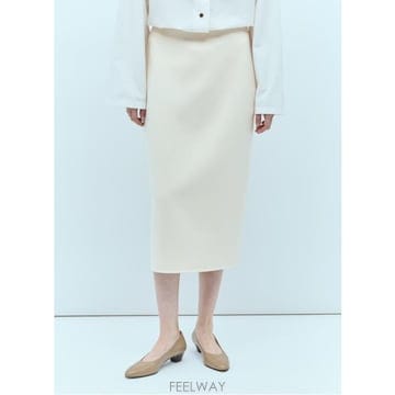 더로우 BARTELLETTE 캐시미어 미디 드레스 베이지