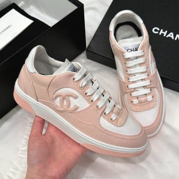 CHANEL [����] ��ǰ/�ι躸��/����/����/���� ��ư ����Ŀ��/CC �ΰ� ��ġ��ũ/���� �ȭ 35,35.5[����] ��ǰ/�ι躸��/����/����/���� ��ư ����Ŀ��/CC 