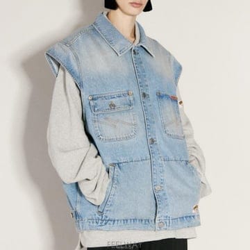 26 FW 마틴 로즈 오버숄더 포켓 패치 데님 질렛 MRSS24 236 BLEWAS