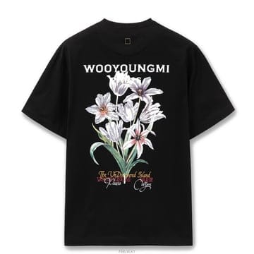 [국내 배송] 우영미 플라워 백로고 티셔츠 블랙