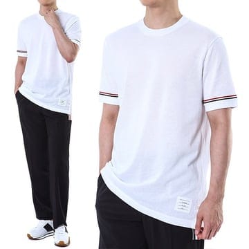 《당일발송》톰브라운 소매삼선스트라이프 티셔츠/MJS247A J0129 100