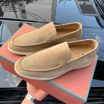 Loro Piana [����] ��ǰ/�ι躸��/����/�η��ǾƳ� ����/�����̵� ���� ��ī�� Ŭ���� ī�� ����[����] ��ǰ/�ι躸��/����/�η��ǾƳ� ����/�����̵� ��