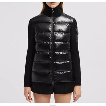 Moncler 9B00013 M1131 999/ �ΰ� ���� ���� �� �е� �����9B00013 M1131 999/ �ΰ� ���� ���� �� �е� �����