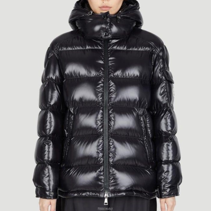 26 FW 몽클레어 마리 Marie 하이넥 후드 패딩 다운 L2093 1A00142 68950 999