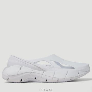 26 FW 메종 마르지엘라 x 리복 티어 Tier 1 크로퍼 슬립온 슈즈 S58WS0205 P4377 T100