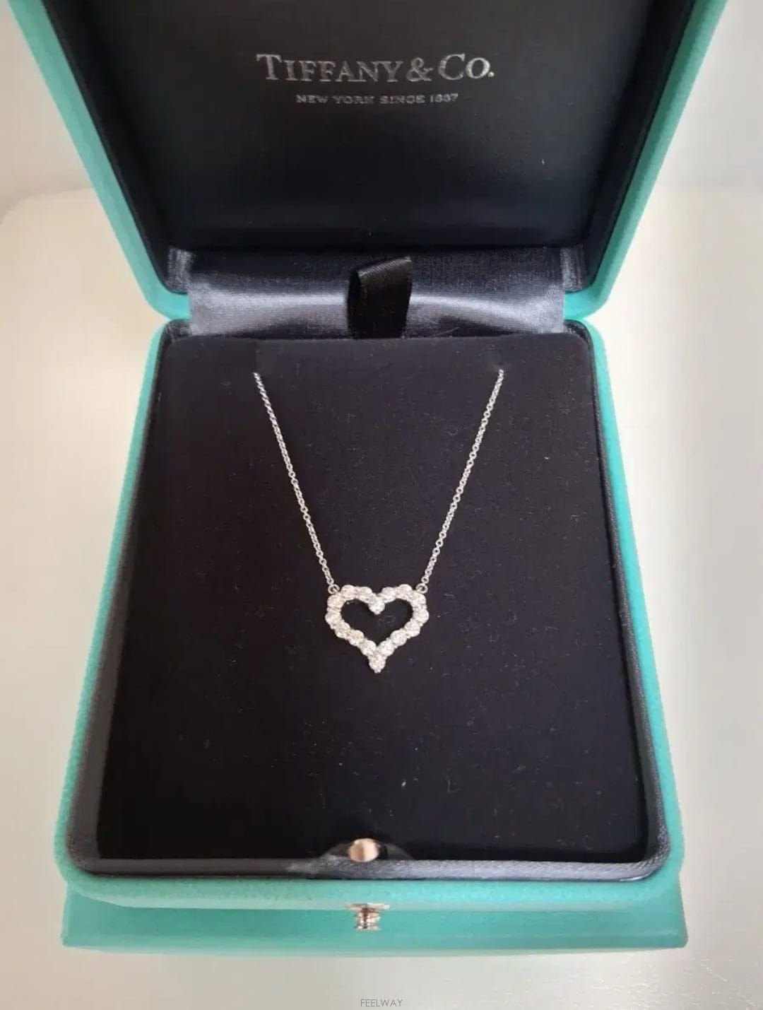 TIFFANY & Co ���尡1050��)Ƽ�Ĵ� ��Ʈ���̾� �÷�Ƽ��(pt950) ���̾Ƹ���̸��尡1050��)Ƽ�Ĵ� ��Ʈ���̾� �÷�Ƽ��(pt950) ���̾�