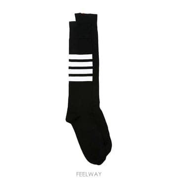 Thom Browne 26SS ����� 4�� ��ư �縻 ���� MAS022B 01690 00126SS ����� 4�� ��ư �縻 ���� MAS022B 01690 001