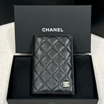 CHANEL [����] ��ǰ/�ι躸��/25SS/���� ���� ����/Ŭ���� �׷��ε� ī����Ų �����ΰ�� CC[����] ��ǰ/�ι躸��/25SS/���� ���� ����/Ŭ���� �׷���