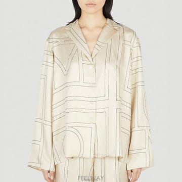 26 FW 토템 Monogram 모노그램 올오버 실크 파자마 셔츠 크림 213 755 707 926
