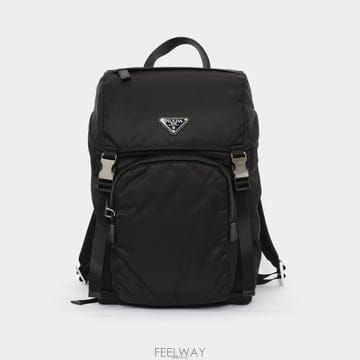 프라다 26FW 삼각로고 더블버클 리나일론 남성 백팩 2VZ135 2DMG F0002