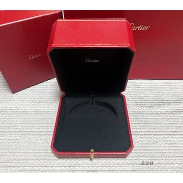 Cartier [���ڼ�]��쿡 ����Ʈ�޲��� ���� �ڽ�[���ڼ�]��쿡 ����Ʈ�޲��� ���� �ڽ�